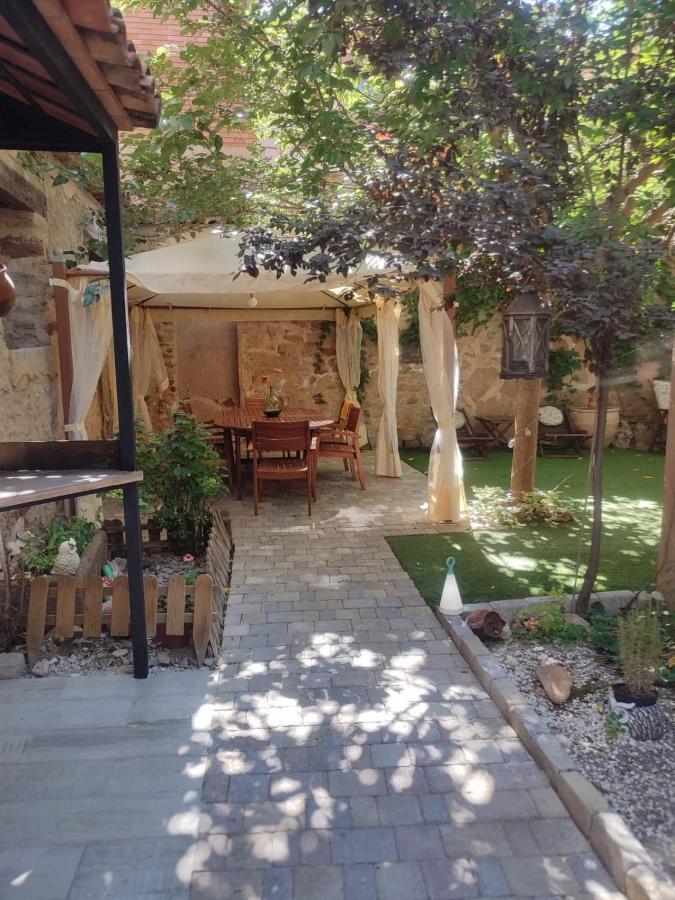 Alojamiento Rural Tres Palacios Molina de Aragon Exterior foto